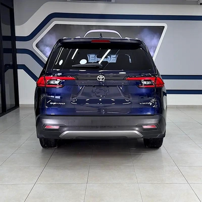 Toyota Grand Highlander Limited-5