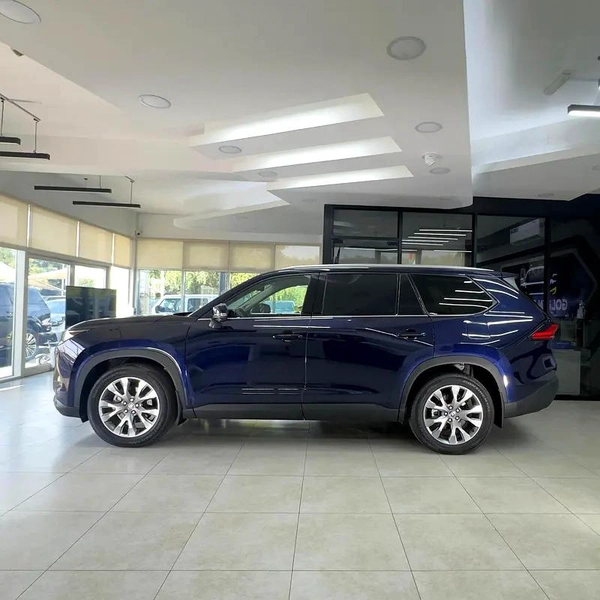 Toyota Grand Highlander Limited