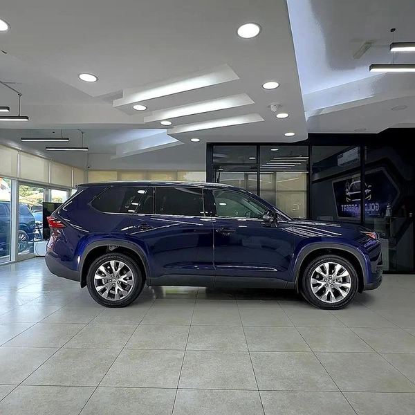 Toyota Grand Highlander Limited