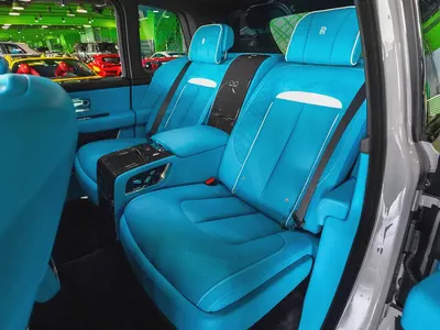 CULLINAN BLACK BADGE - 4 YEARS WARRANTY - 4 YEARS CONTRACT SERVICE - 2026-11