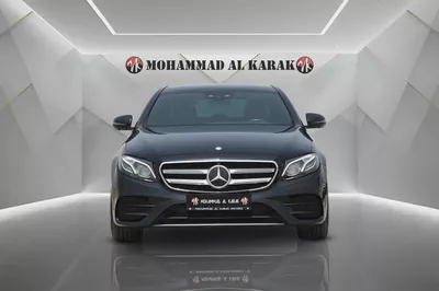 MERCEDES BENZ E 300 - 2018 - GCC - FULLY LOADED - AMAZING CONDITION-0