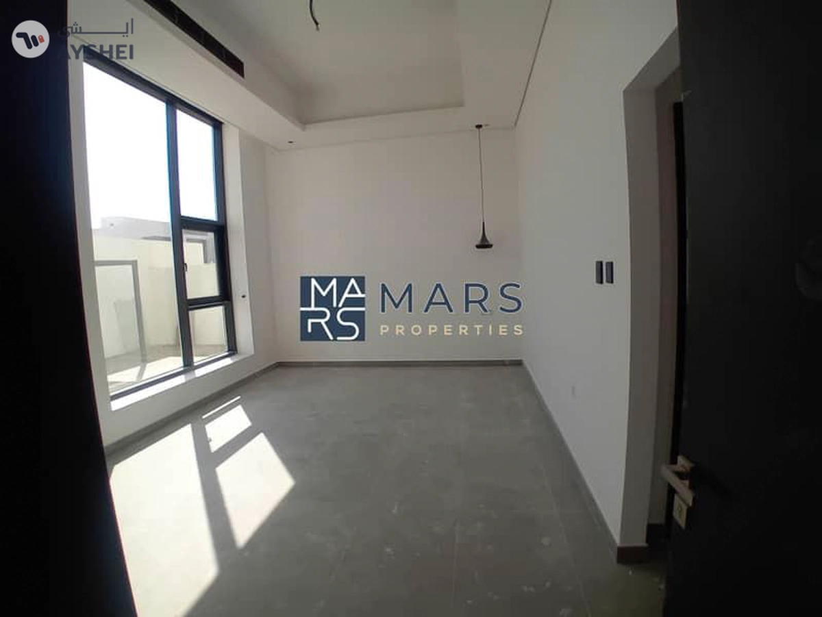 Smart home | fully Modern | Prime location | another stander for living