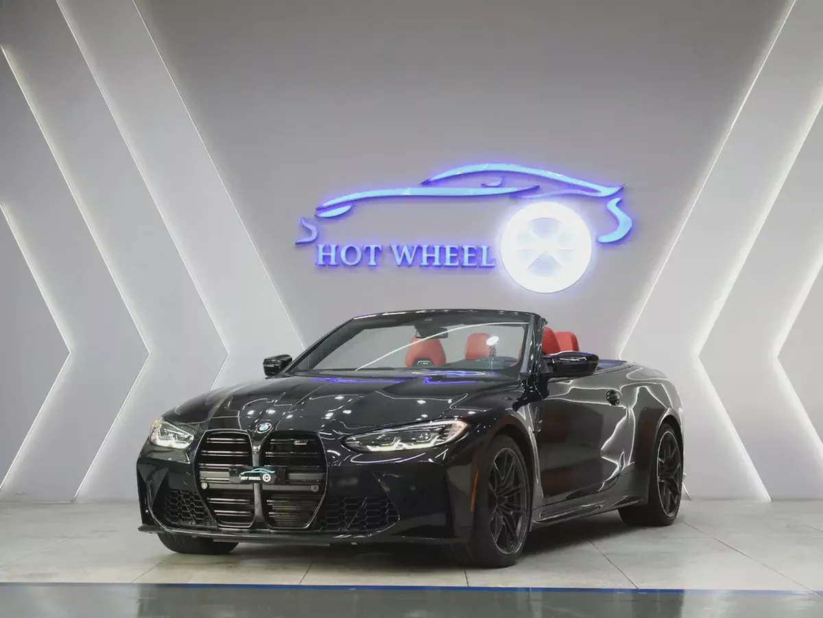 2022 - BMW M4 Competition - with warranty for 266,000.00 AED