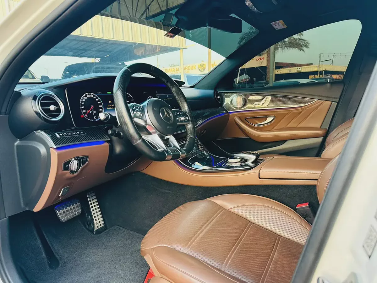 مرسيدس E53 AMG 2019 | خليجي | فل الفل رقم واحد | 6 فصوص | مفتاحين وكالة | سقف بانوراما | كاميرا 360-12-12