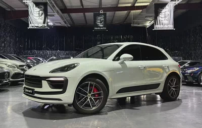 Exclusive offer | Original Paint | GCC specs | Full Porsche Service History | Porsche Warranty 2028-0