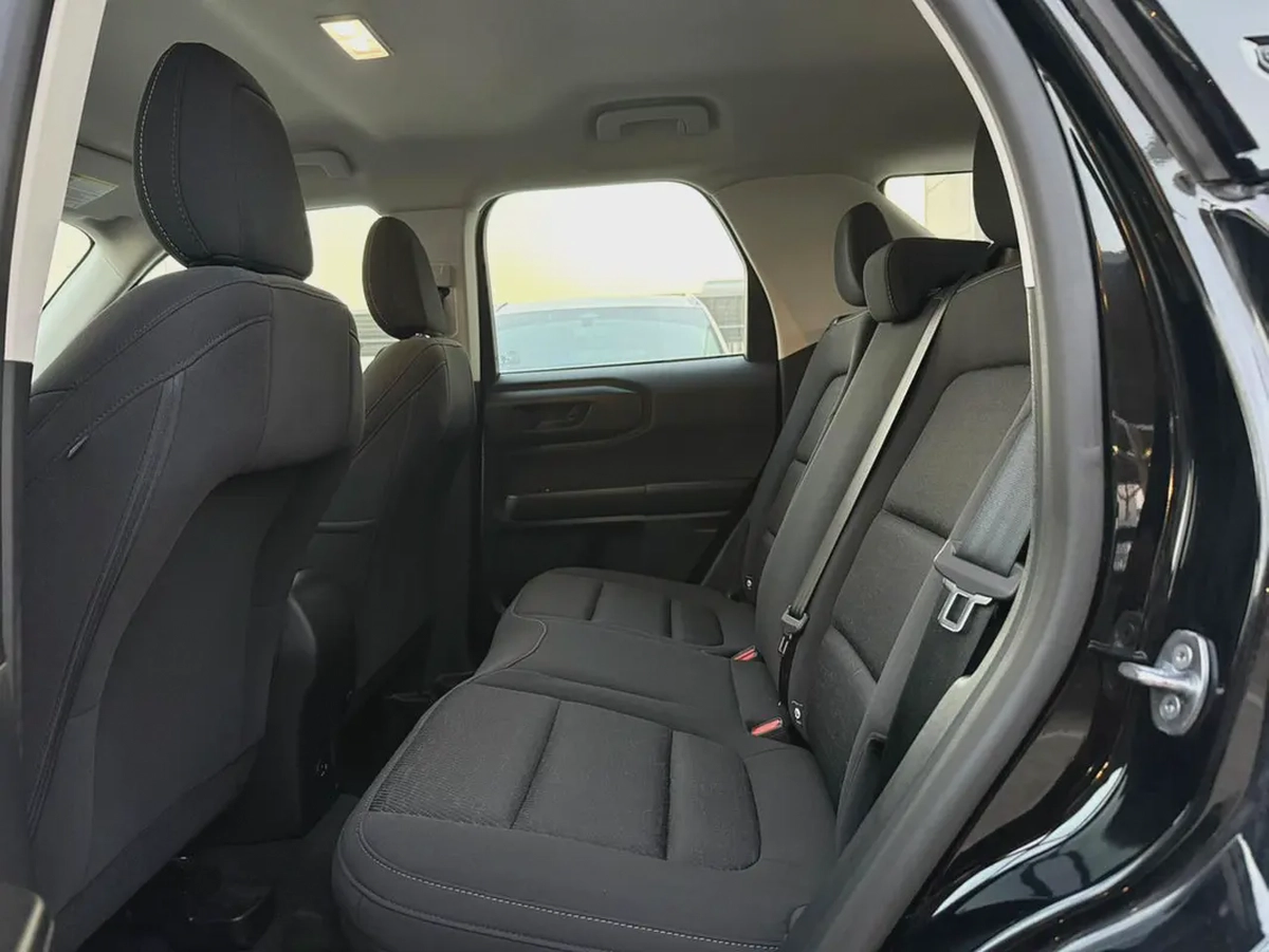 2023 Ford Bronco Sport - Canadian Specs - Perfect Condition - Clean Title-10-10