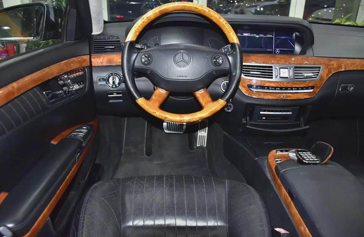 ORIGINAL PAINT ( صبغ وكاله ) Mercedes Benz S600 AMG V12 ( 2008 Model ) in Black Color Japanese Specs-13-13