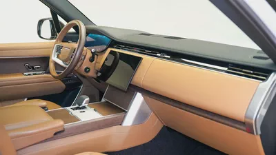 2024 Land Rover Range Rover HSE P400 | GCC Specs | Land Rover Active Warranty & Service 2029-5