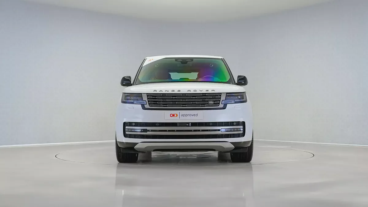 2024 Land Rover Range Rover HSE P400 | GCC Specs | Land Rover Active Warranty & Service 2029-7-7