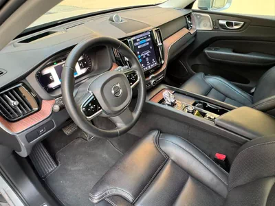 Gulf Specs 2023 VOLVO XC60 Ultimate Bright B5 AWD (Agency Serviced), Under Warranty Nov 2027.-18