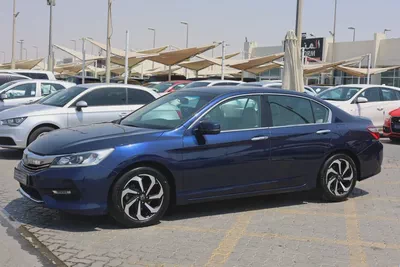 Used Honda Accord 2017-4
