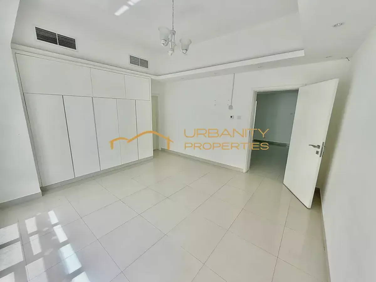 Spacious 4-Bedroom Villa for Rent | Al Garhoud-1-1