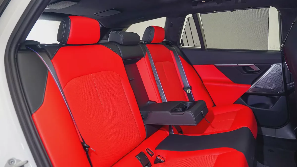 UAEs Very Best Example | AED 7,812 PM | M5 Touring Maxton Design-6-6