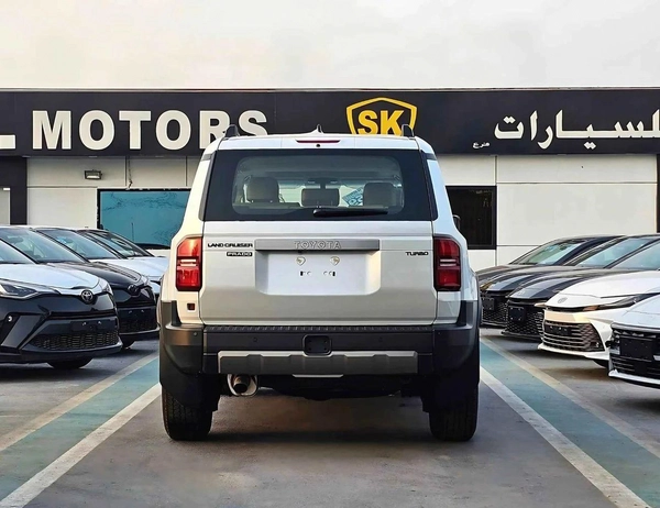 Toyota Prado All Rounder | 2.4l V4 Petrol | Sunroof | Fridge | Leather Seats | Big Dvd