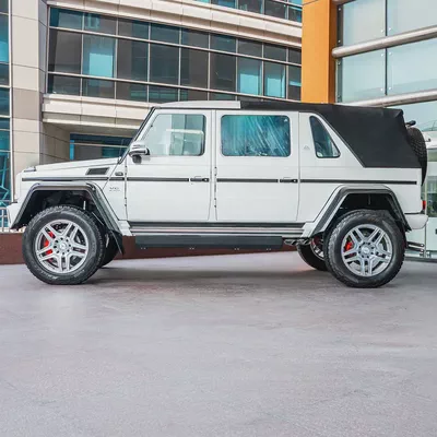 2018 MERCEDES MAYBACH G650 LANDAULET GCC DONE ONLY 2000KM-12
