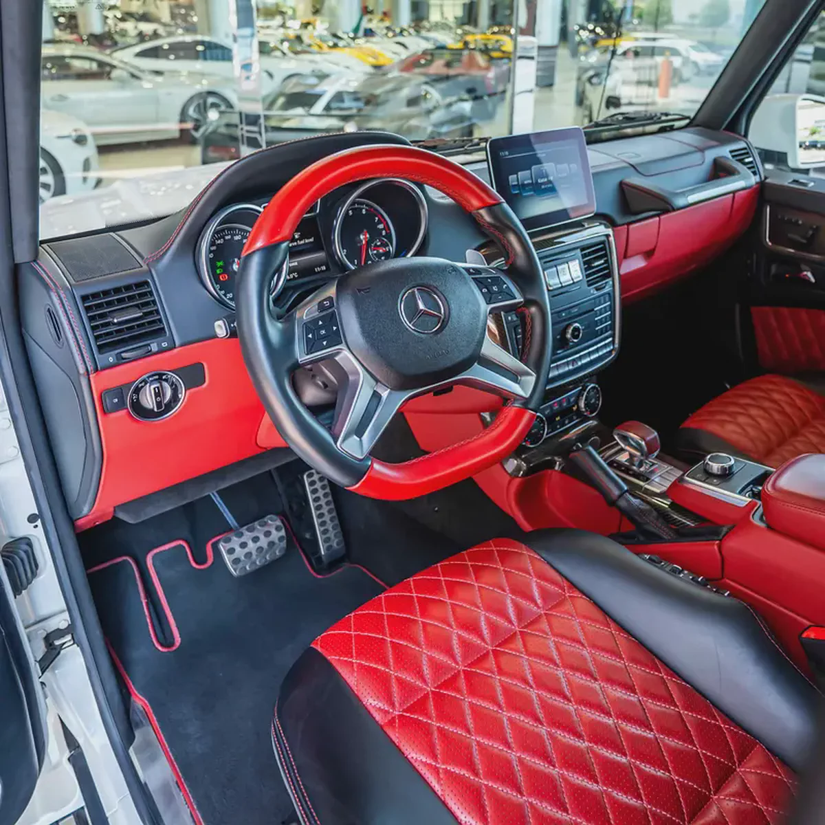 2018 MERCEDES MAYBACH G650 LANDAULET GCC DONE ONLY 2000KM-14-14