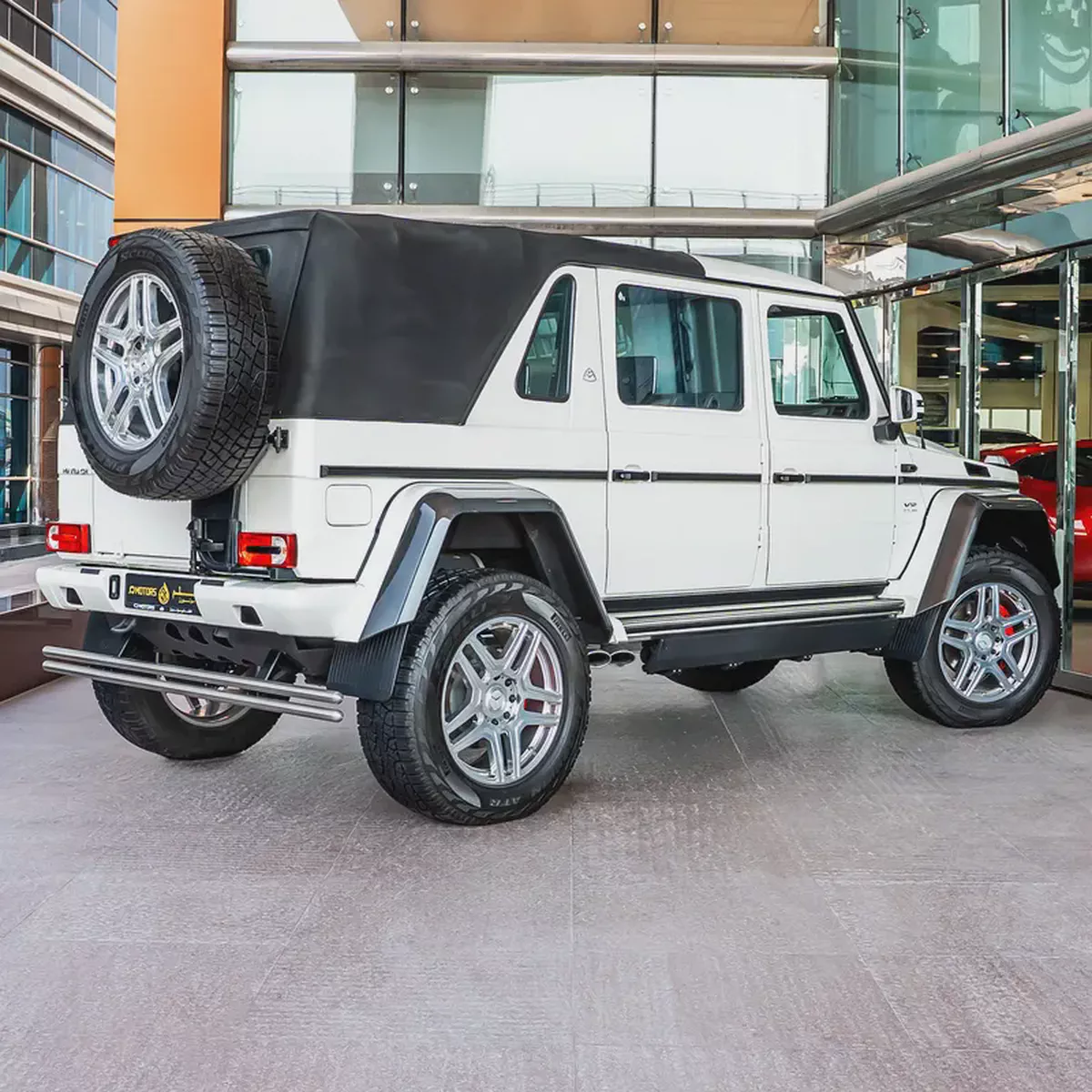 2018 MERCEDES MAYBACH G650 LANDAULET GCC DONE ONLY 2000KM-3-3
