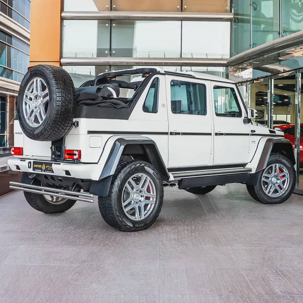 2018 MERCEDES MAYBACH G650 LANDAULET GCC DONE ONLY 2000KM-4-4