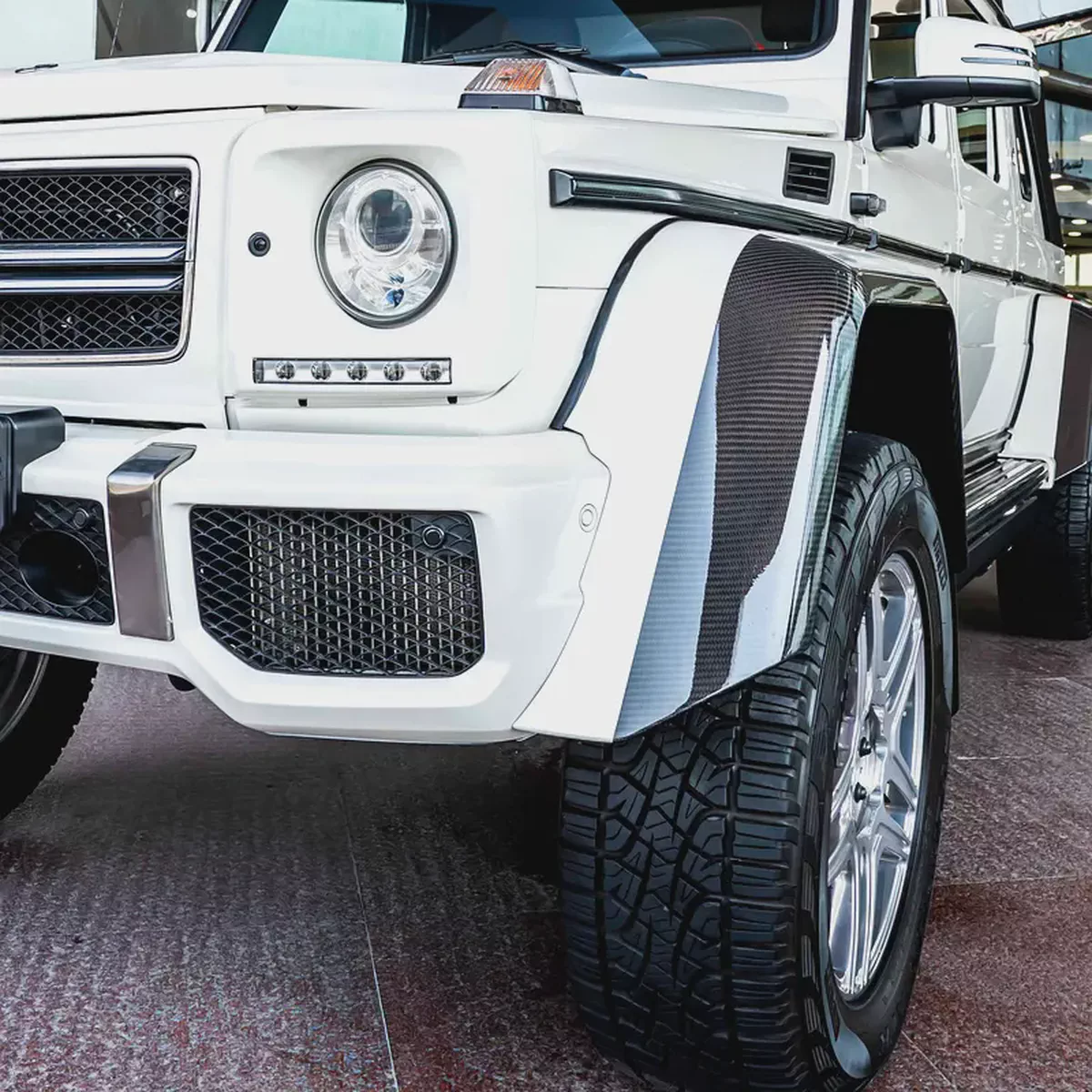 2018 MERCEDES MAYBACH G650 LANDAULET GCC DONE ONLY 2000KM-6-6