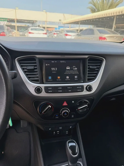 HYUNDAI ACCENT H.B-12