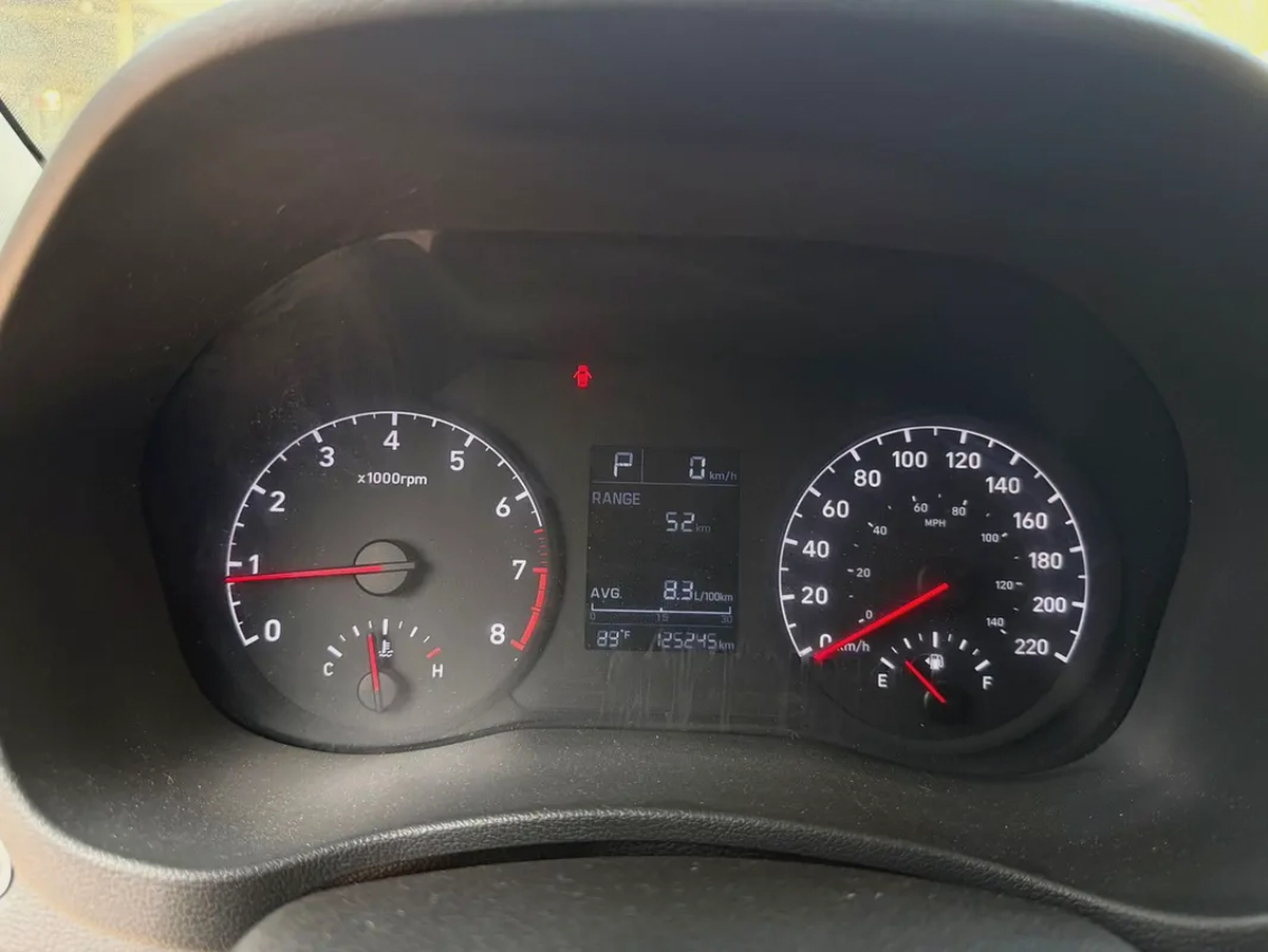 HYUNDAI ACCENT H.B-13-13