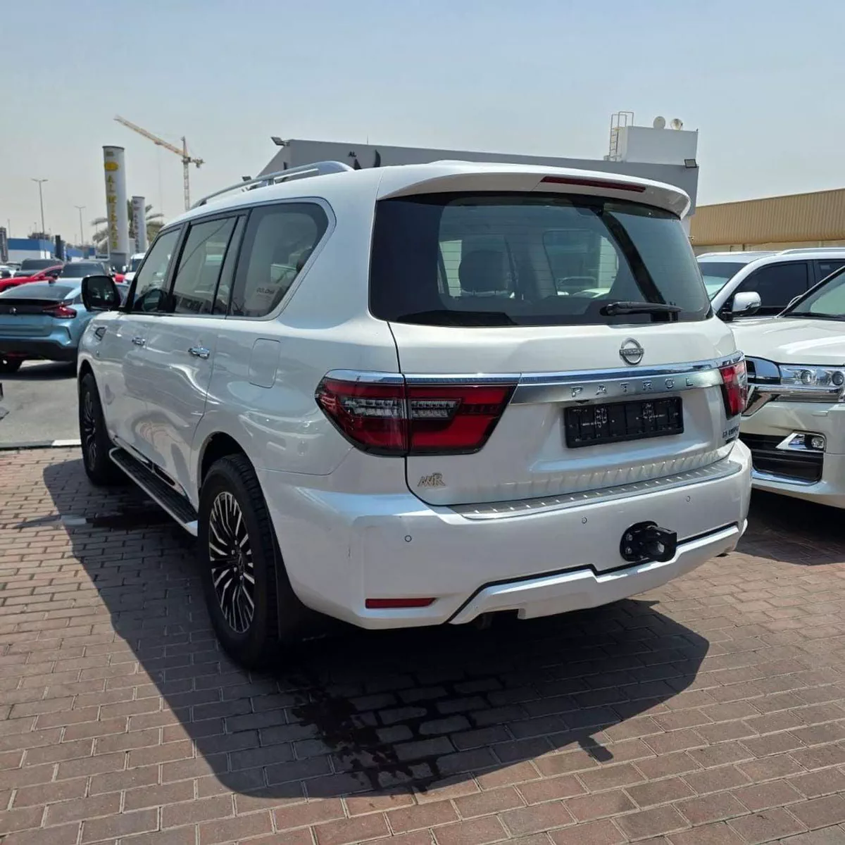 Nissan Patrol LE PLATINUM CITY-7-0