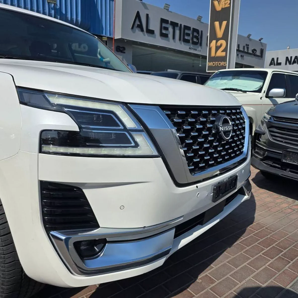 Nissan Patrol LE PLATINUM CITY-8-0