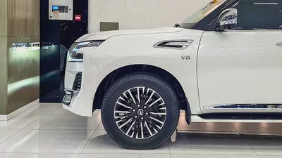 NISSAN - PATROL - LE PLATINUM - V 8 - 2024 MODEL - GCC SPECS - V 8 - 69,000KM - WHITE COLOR-18