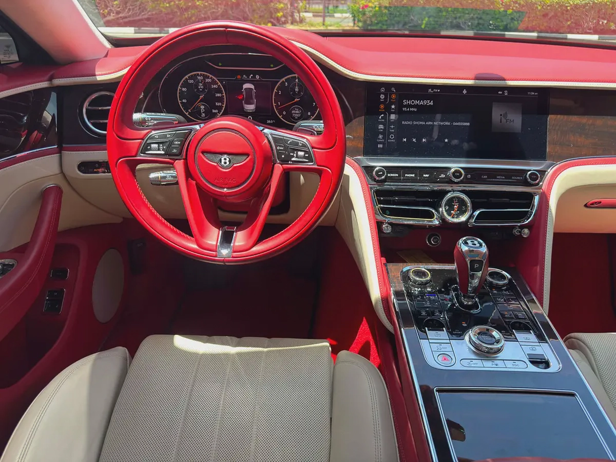 Bentley Flying Spur W12 2020 GCC Specs - Pristine Condition-7-7