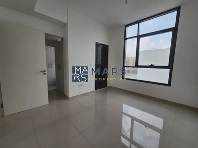 !! Vacant Middle Unit 2BR | Bigger Layout | For Rent !!-10
