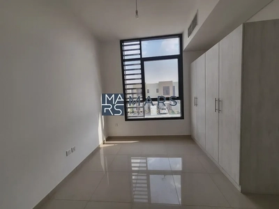 !! Vacant Middle Unit 2BR | Bigger Layout | For Rent !!-4