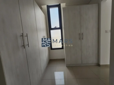 !! Vacant Middle Unit 2BR | Bigger Layout | For Rent !!-5