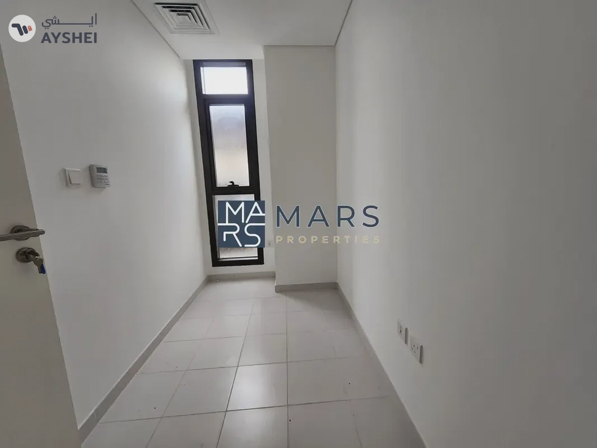 !! Vacant Middle Unit 2BR | Bigger Layout | For Rent !!-20-20