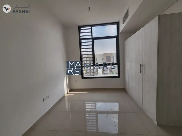 !! Vacant Middle Unit 2BR | Bigger Layout | For Rent !!