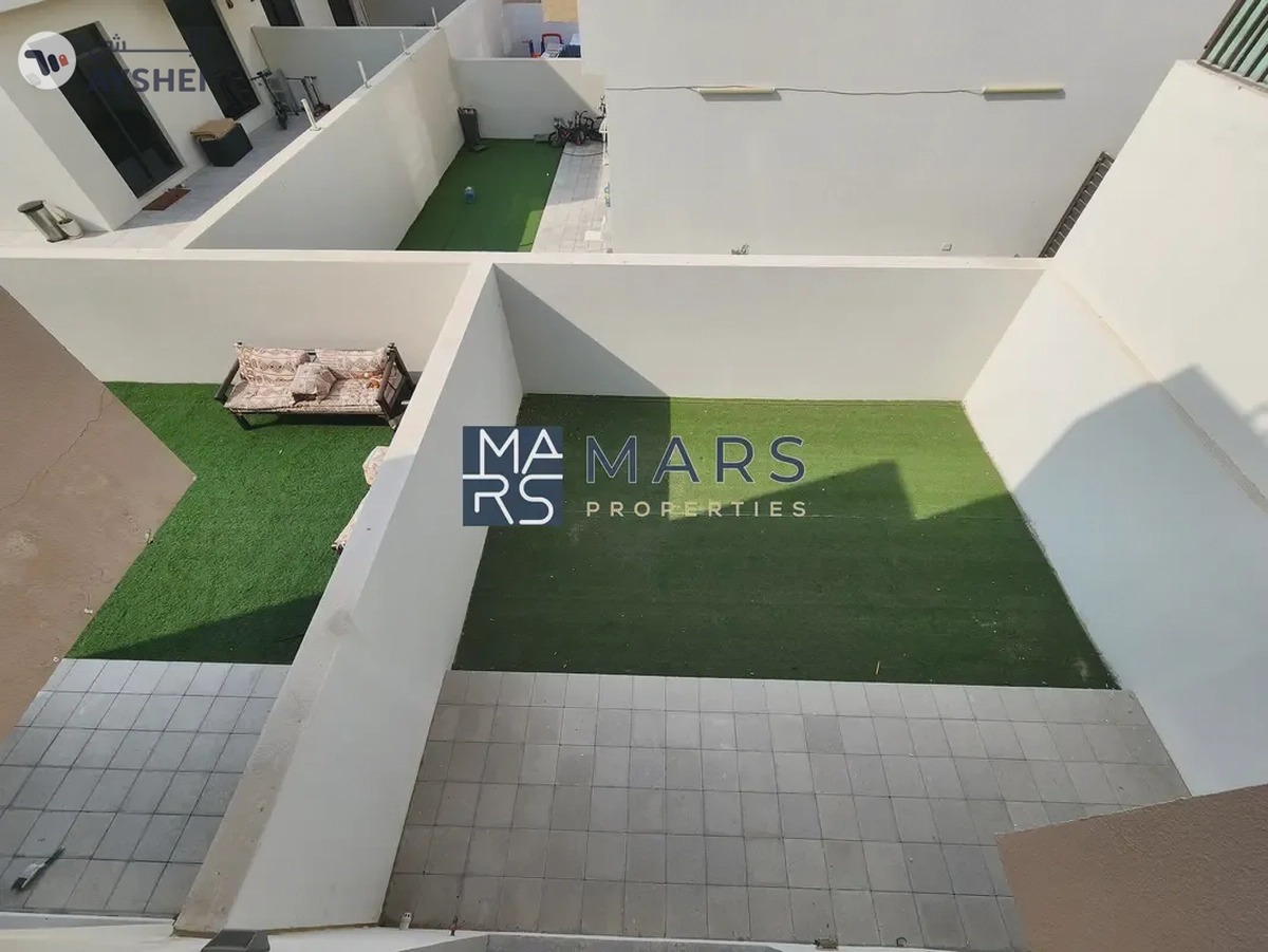 !! Vacant Middle Unit 2BR | Bigger Layout | For Rent !!-7-7