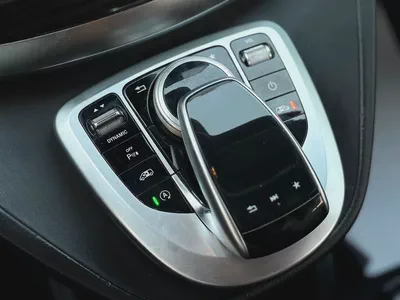 Mercedes-Benz V250 | Model 2020 | 6 Seater | GCC Specs-9