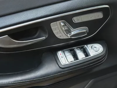 Mercedes-Benz V250 | Model 2020 | 6 Seater | GCC Specs-12