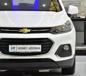 Chevrolet Trax LT ( 2019 Model ) in White Color GCC Specs
