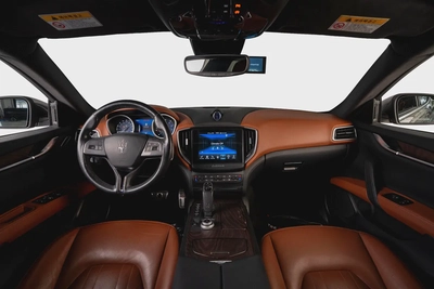 Maserati Ghibli SQ4-Special Color-2-Exclusive Leather Inerior-Active Sports Exhaust System-9