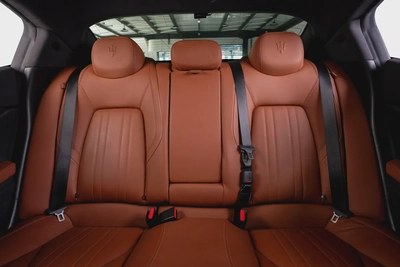 Maserati Ghibli SQ4-Special Color-2-Exclusive Leather Inerior-Active Sports Exhaust System-17