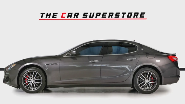 Maserati Ghibli SQ4-Special Color-2-Exclusive Leather Inerior-Active Sports Exhaust System