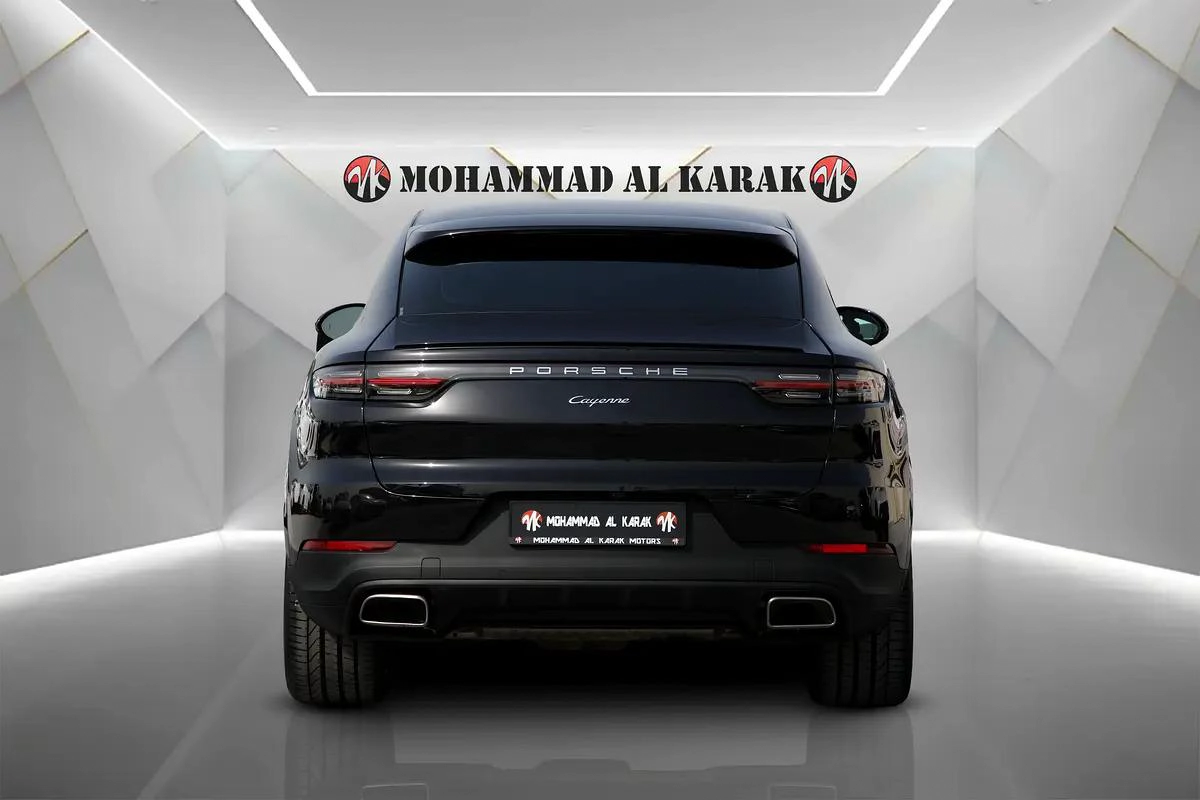PORSCHE CAYENNE COUPE - 2022 - GCC - FULLY LOADED - ORIGINAL PAINT - AGENCY MAINTAINED-2-2