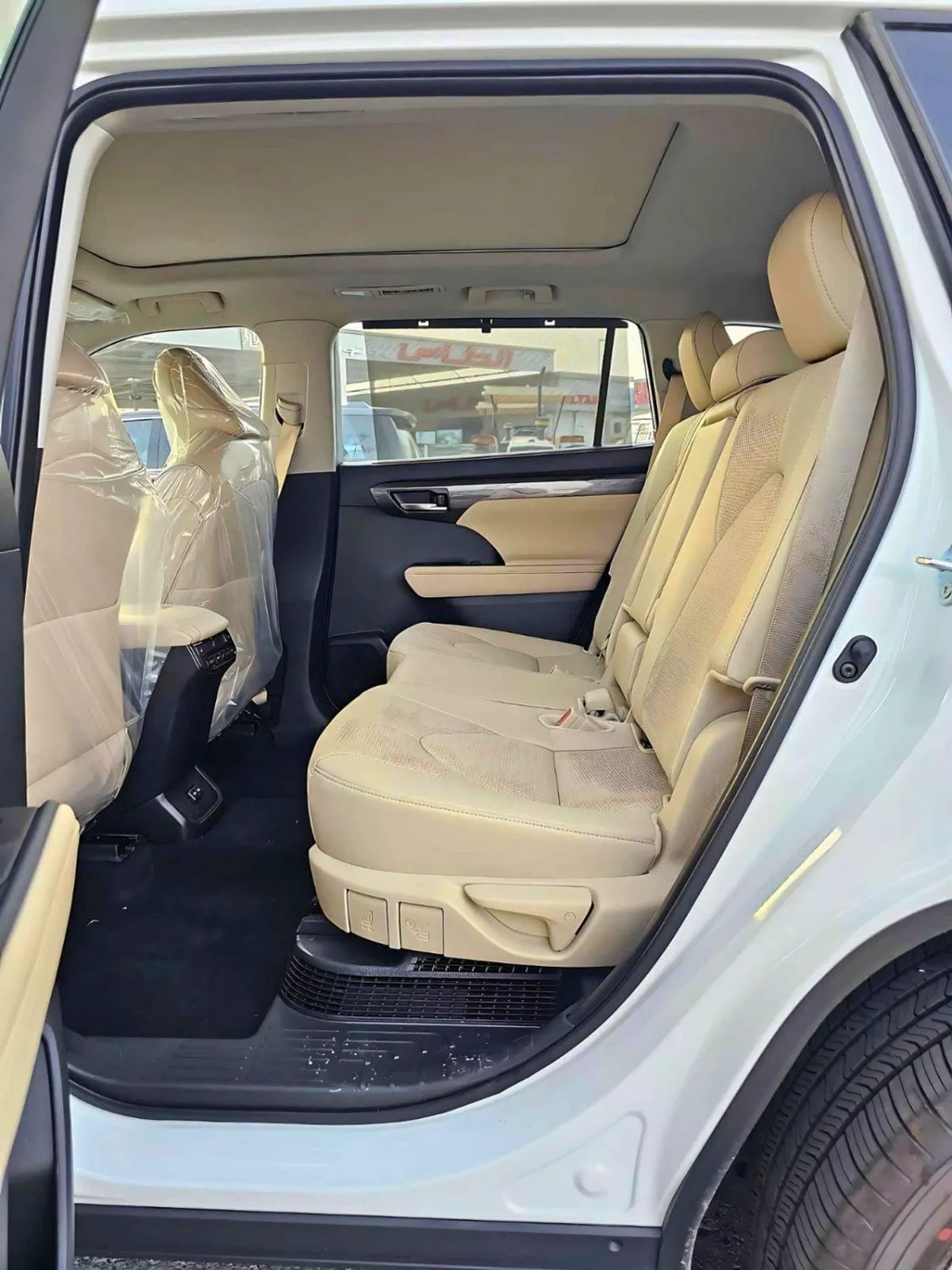 Toyota Highlander LIMITED 2.5L HYBRID LIMITED HYBRID || 2.5L V4 HEV | RADAR | PANORAMIC ROOF | HEADS UP DISPLAY (CODE # HLTDO)-14-0