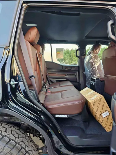 Toyota Prado  ADVENTURE TURBO || 2.8L V4 DIESEL / DRIVER PWR SEAT WITH LEATHER / DVD+CAMERA / COOL BOX (CODE # PDA-11