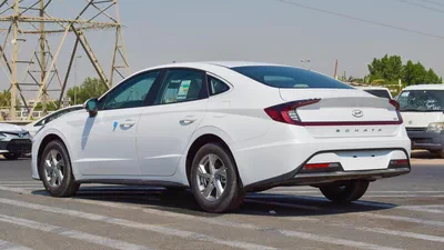 2024 Hyundai Sonata – White Sedan with Beige Interior-14