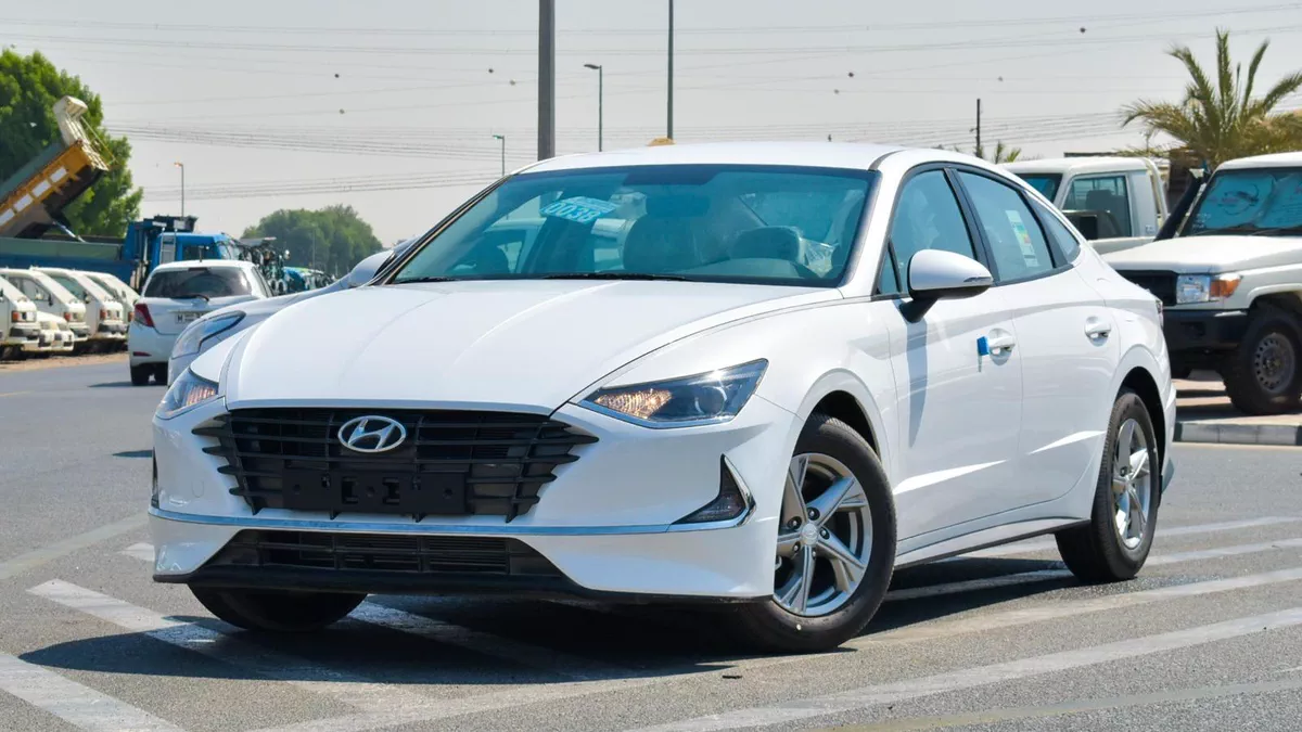 2024 Hyundai Sonata – White Sedan with Beige Interior