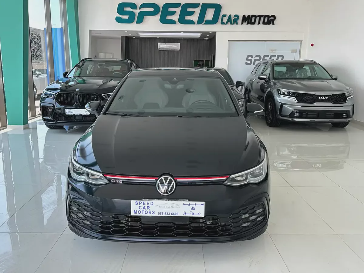 2023 Volkswagen Golf GTI - GCC Specs  full option-3-3