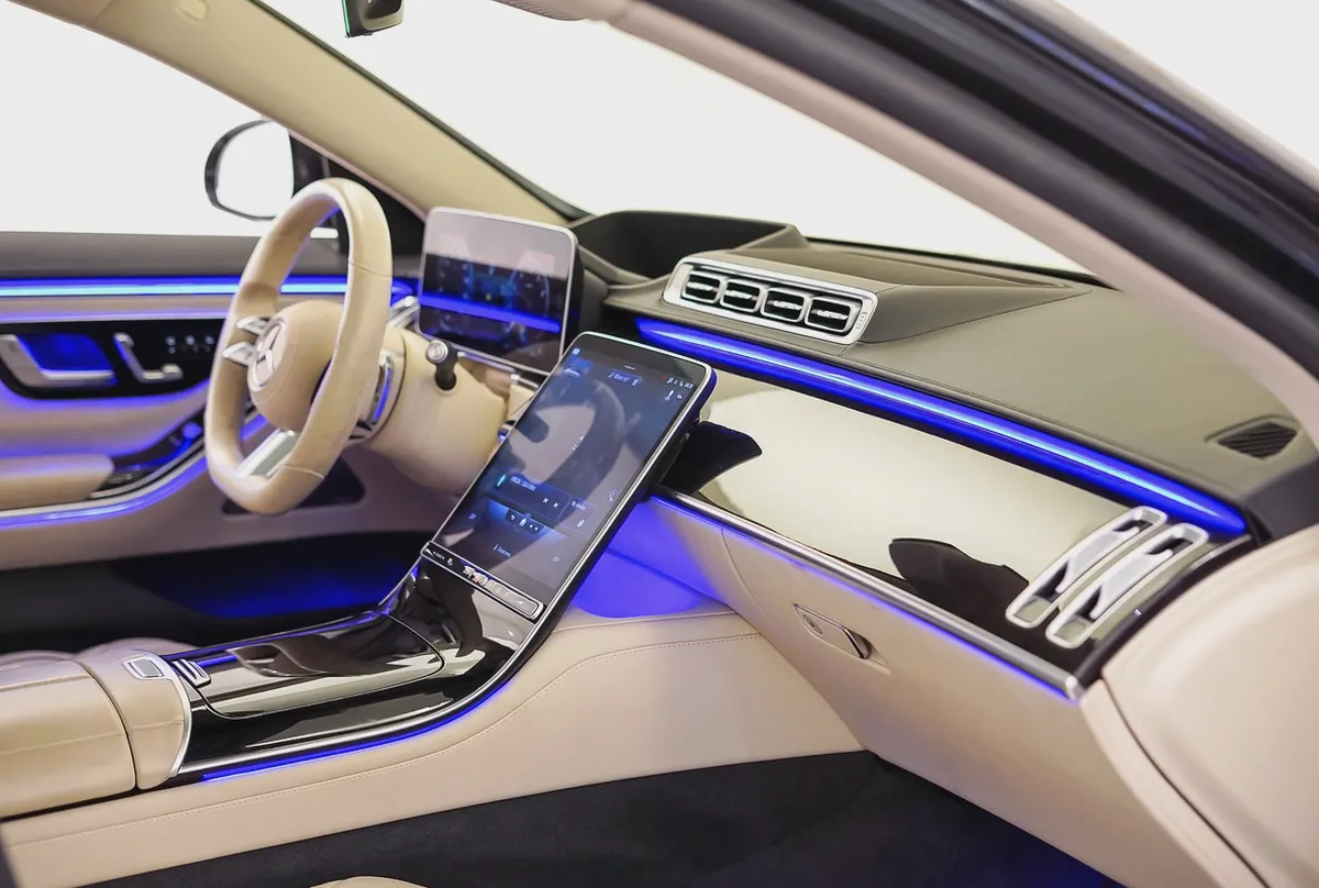 AED 3587 PM | MERCEDES S500 4MATIC 2021 | 1 YEAR WARRANTY  SERVICE CONTRACT | HIGH SPECS-15-15
