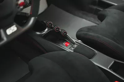 2019 Ferrari 488 Pista Piloti-9