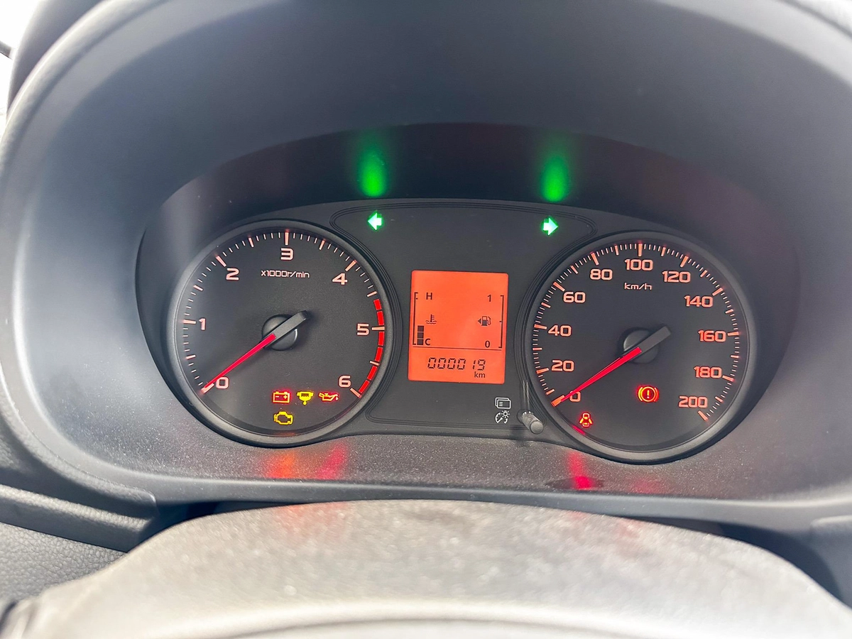 MITSUBISHI L200 2.5L M/T DIESEL 2WD MODEL 2023-2-2